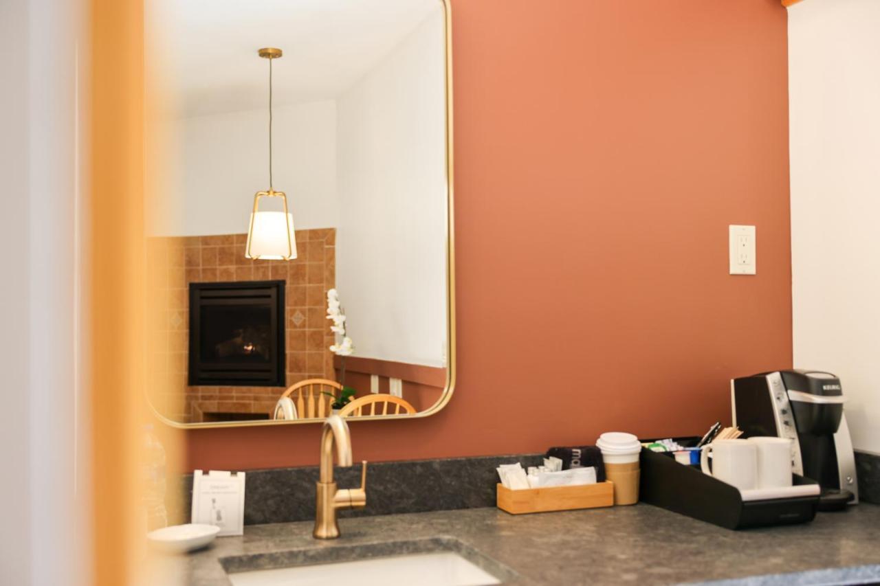 Outland Chalet & Suites Great Smoky Mountains Whittier Exteriér fotografie