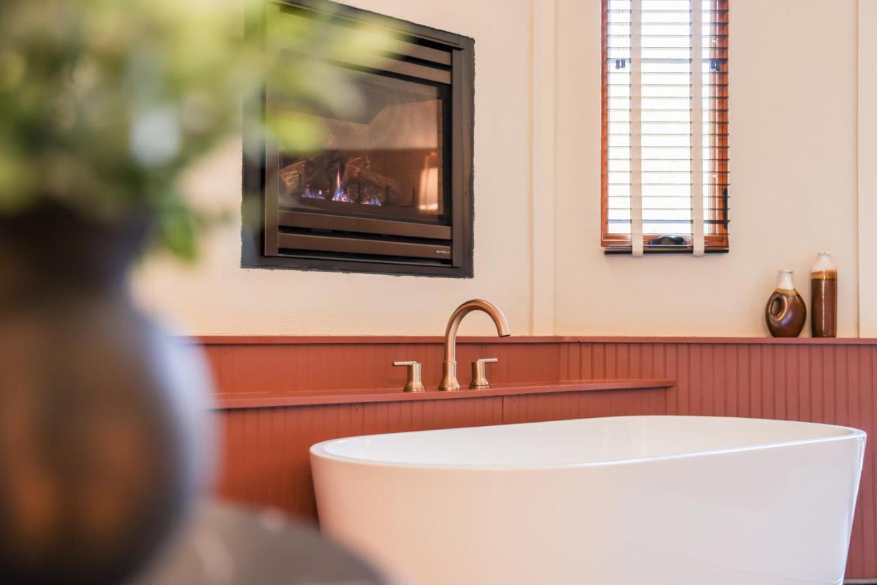 Outland Chalet & Suites Great Smoky Mountains Whittier Exteriér fotografie