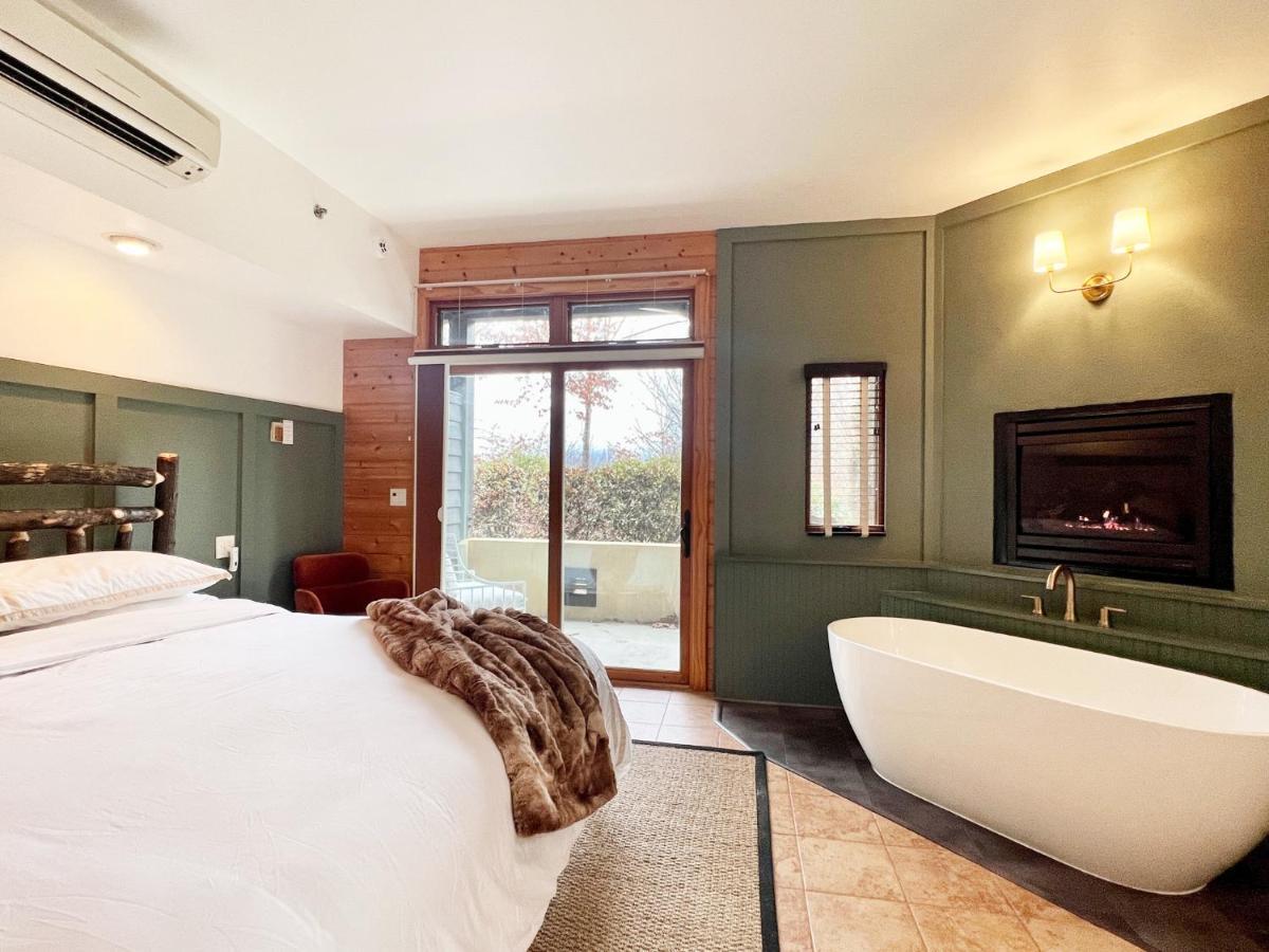 Outland Chalet & Suites Great Smoky Mountains Whittier Exteriér fotografie